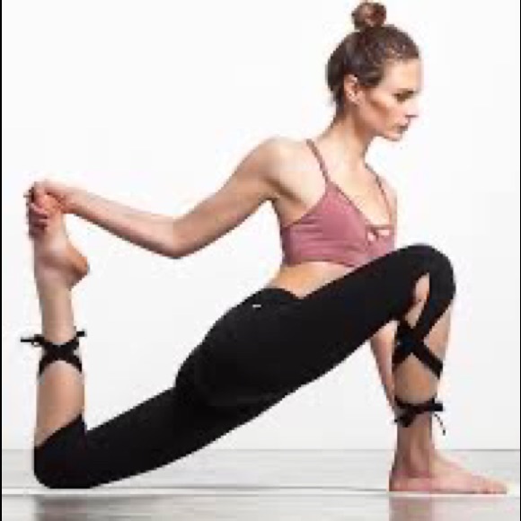 Free People Pants - FREE PEOPLE MOVEMENT Turnout Leggings in Black